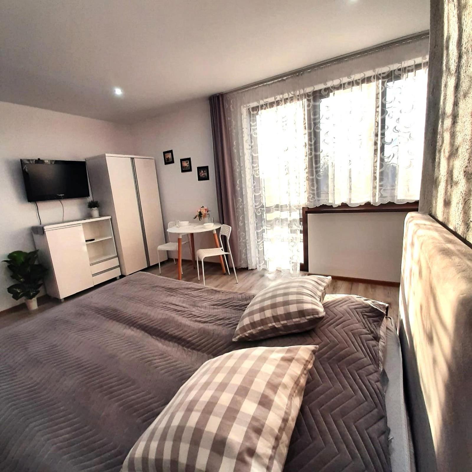 Domki Letniskowe I Pokoje U Katarzyny 尤斯托尼莫斯基 外观 照片